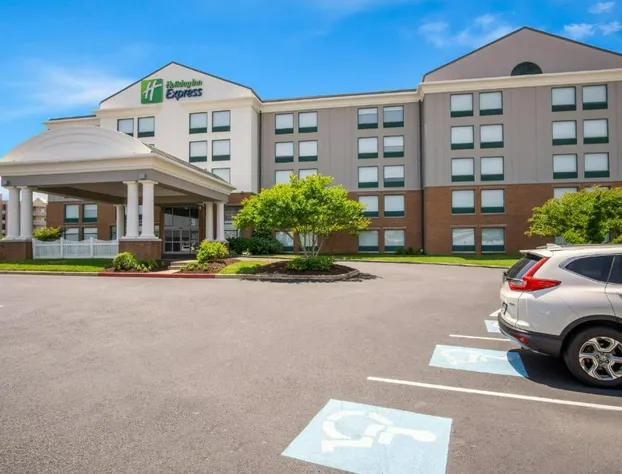 Holiday Inn Express Hotel & Suites Ocean City by IHG hotel detail image 2