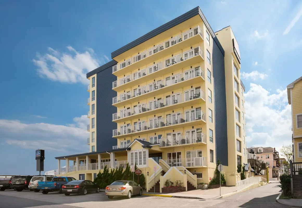 Howard Johnson Plaza Hotel by Wyndham Ocean City Oceanfront hotel hero