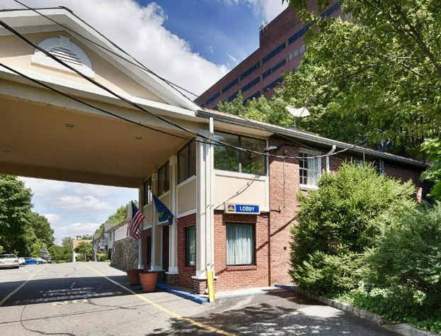 Best Western Fort Lee hotel detail image 2