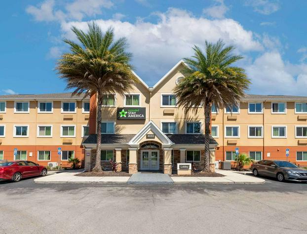Extended Stay America Select Suites Jacksonville Southpoint hotel detail image 1