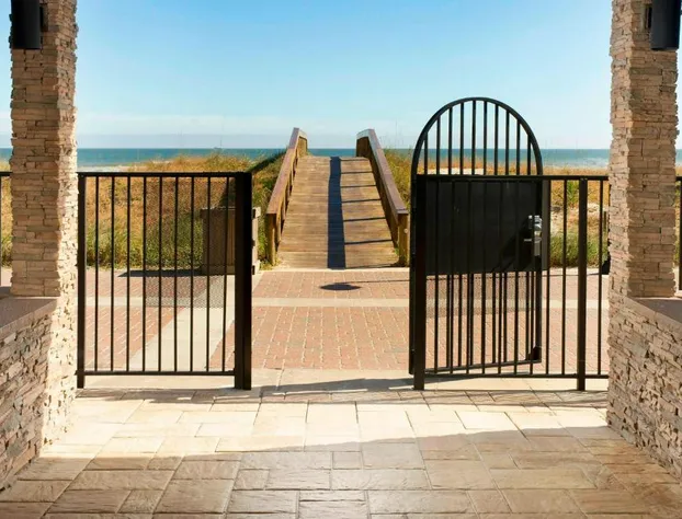 Four Points by Sheraton Jacksonville Beachfront hotel detail image 4