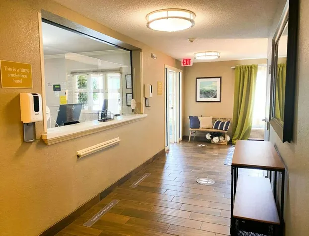 Sonesta Simply Suites Jacksonville hotel detail image 1