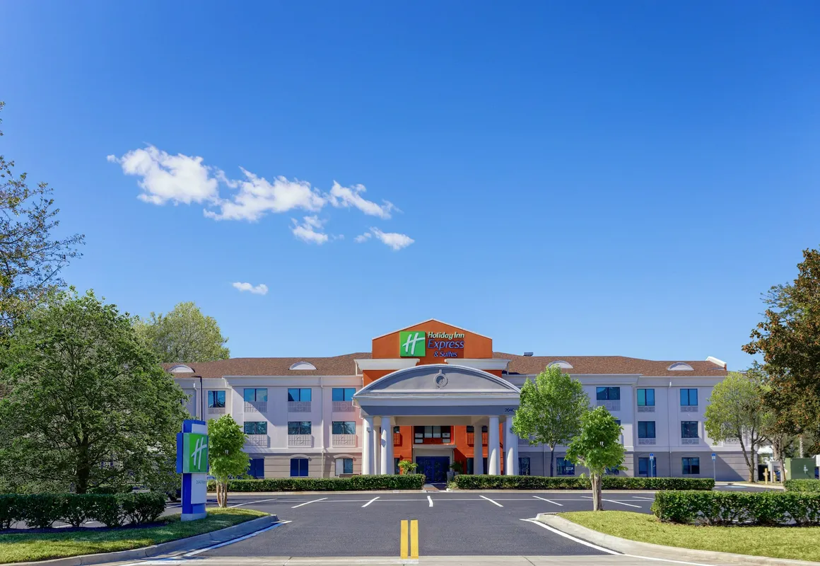 Holiday Inn Express & Suites Jacksonville - Atlantic Beach by IHG hotel hero