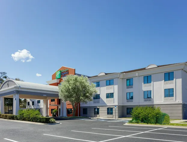 Holiday Inn Express & Suites Jacksonville - Atlantic Beach by IHG hotel detail image 1
