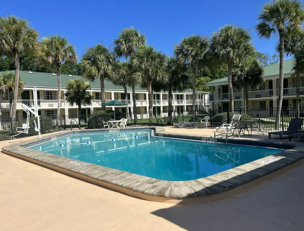 Windsor Inn of Jacksonville hotel detail image 1