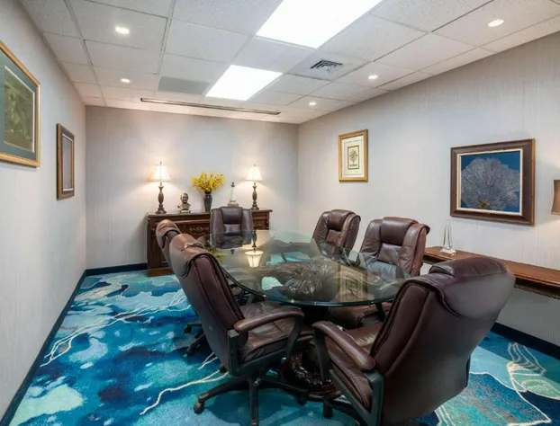 Hampton Inn and Suites Amelia Island Historic Harbor Front hotel detail image 4