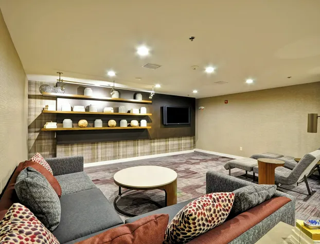 Courtyard by Marriott Jacksonville Airport hotel detail image 4