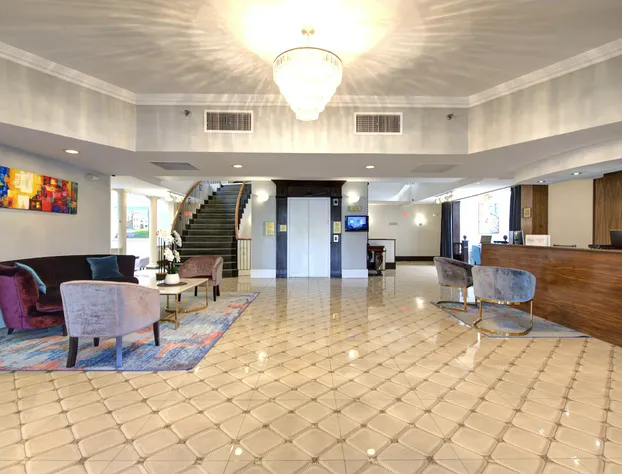 The Roslyn, Tapestry Collection by Hilton hotel detail image 3