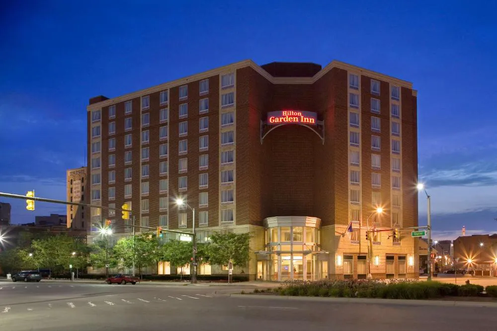 Hilton Garden Inn Detroit Downtown hotel hero