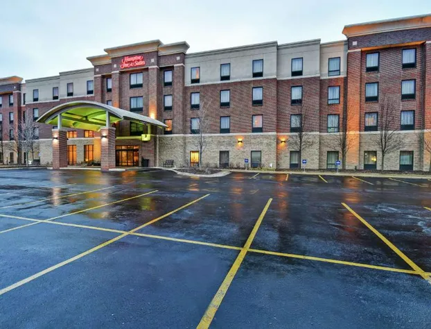 Hampton Inn & Suites Detroit-Canton hotel detail image 1