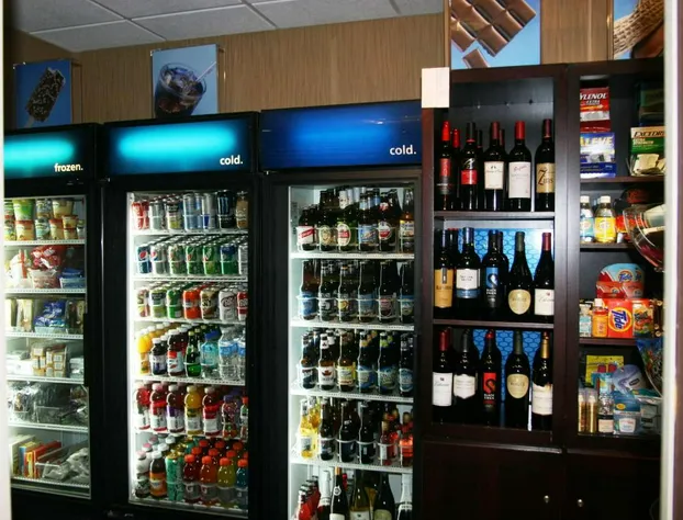 Hampton Inn & Suites Detroit-Canton hotel detail image 2