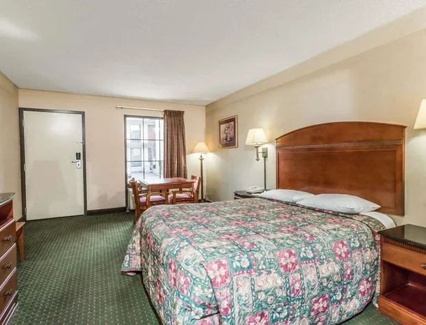 Days Inn by Wyndham Camp Springs/Andrews AFB DC Area hotel detail image 3