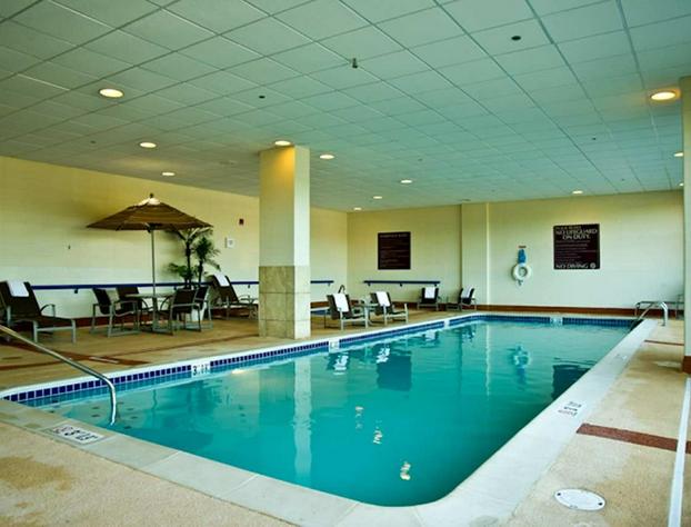 Ramada by Wyndham Southfield hotel detail image 3