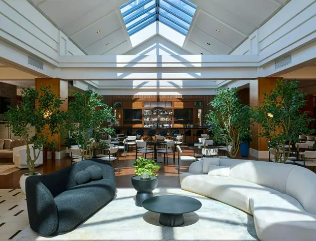 Detroit Marriott Troy hotel detail image 3