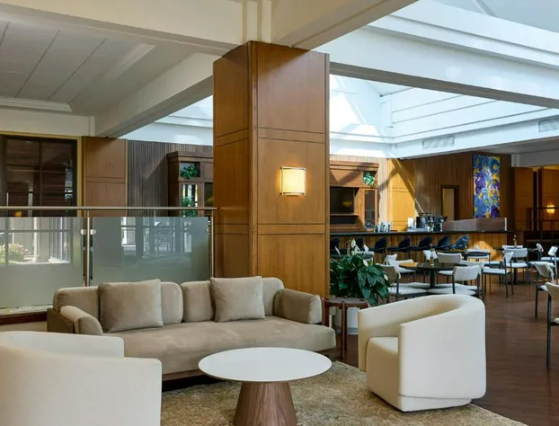 Detroit Marriott Troy hotel detail image 1