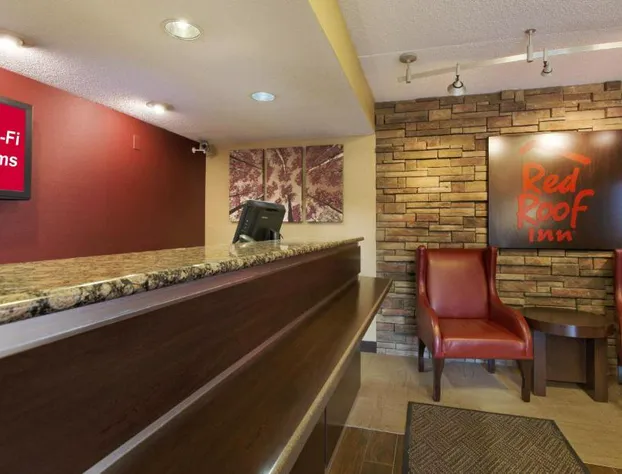 Red Roof Inn Detroit - Warren hotel detail image 2