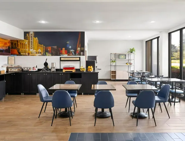 Larkspur Landing Ann Arbor hotel detail image 2