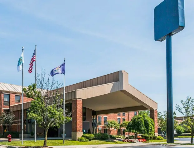 Quality Inn Auburn Hills - Detroit North hotel detail image 1
