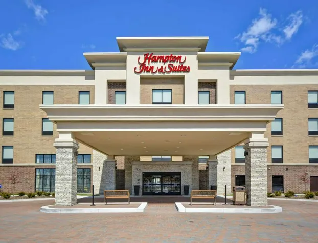 Hampton Inn & Suites Detroit/Warren hotel detail image 1