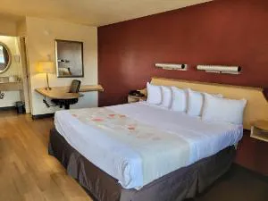 Red Oak Inn Detroit - Southfield hotel hero