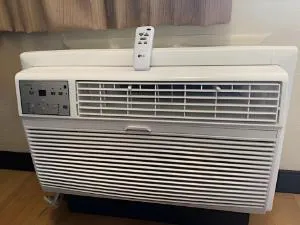 Red Oak Inn Detroit - Southfield hotel detail image 2