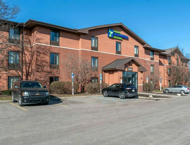 Extended Stay America Select Suites Detroit Warren hotel detail image 1