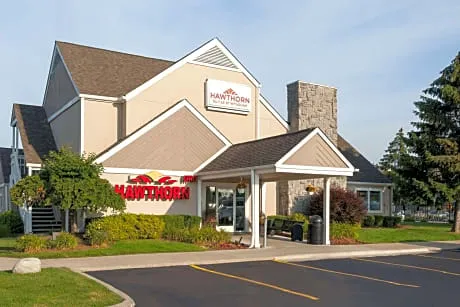 Hawthorn Suites by Wyndham Dearborn/Detroit hotel detail image 3