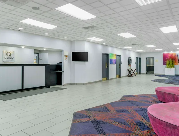 Quality Inn and Suites Livonia hotel detail image 3