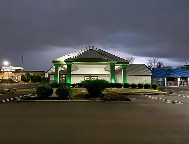 Quality Inn and Suites Livonia hotel detail image 3