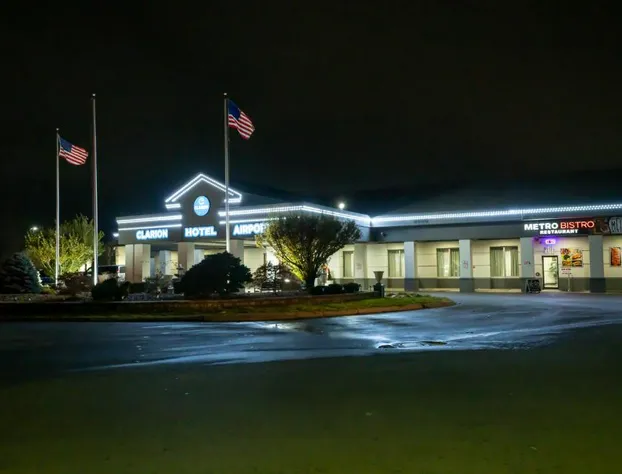 Clarion Hotel Detroit Metro Airport hotel detail image 1