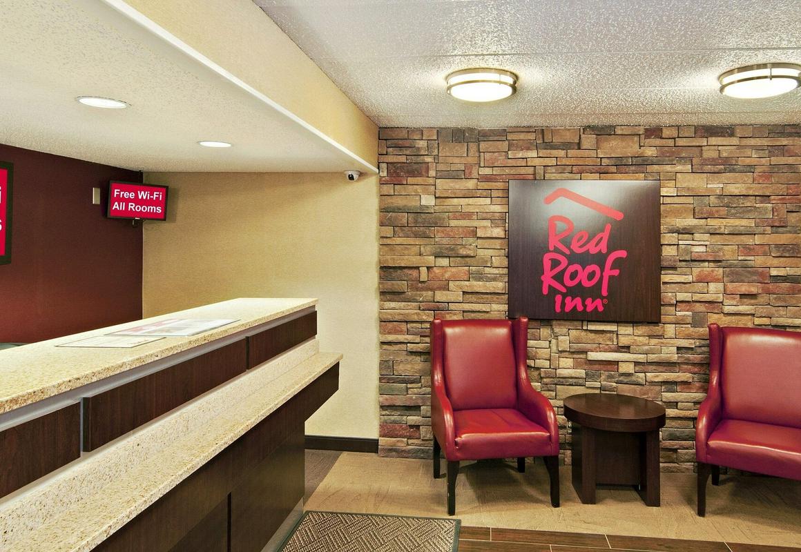 Red Roof Inn Detroit - Farmington Hills hotel hero