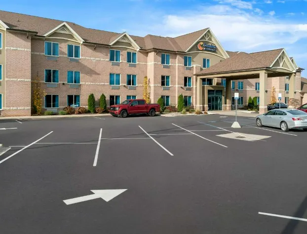 Comfort Inn & Suites Taylor - Detroit hotel detail image 4