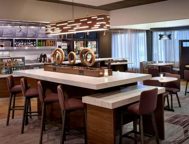 Courtyard by Marriott Detroit Metropolitan Airport Romulus hotel detail image 3