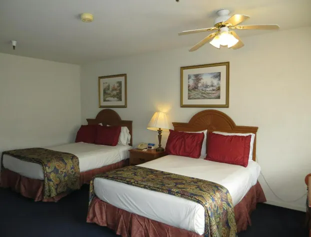 Monarch Resort hotel detail image 3