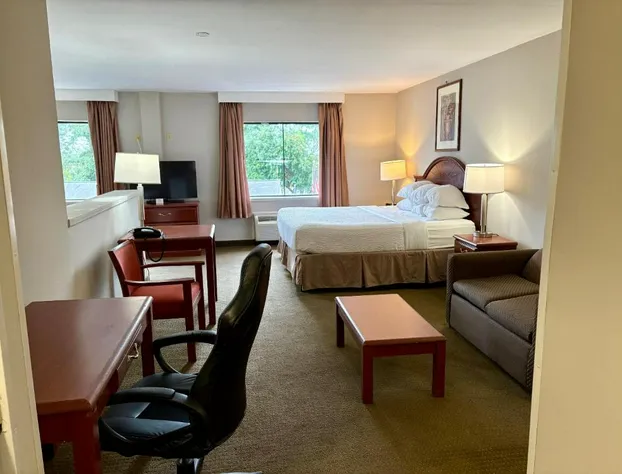 Days Inn & Suites by Wyndham Laurel Near Fort Meade hotel detail image 4