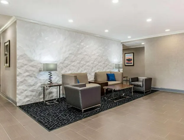 Comfort Inn College Park North hotel detail image 3