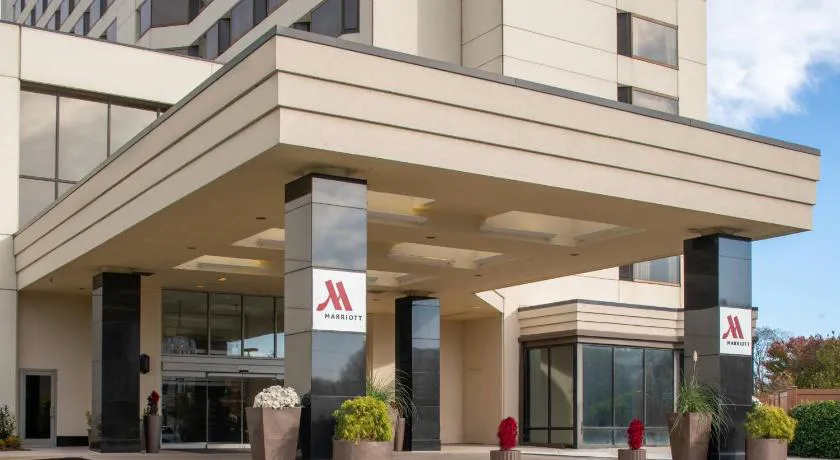 Tysons Corner Marriott hotel hero