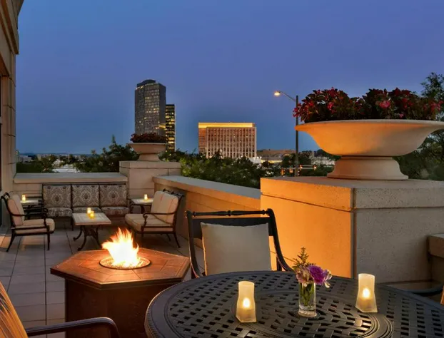 Courtyard by Marriott Tysons McLean hotel detail image 1