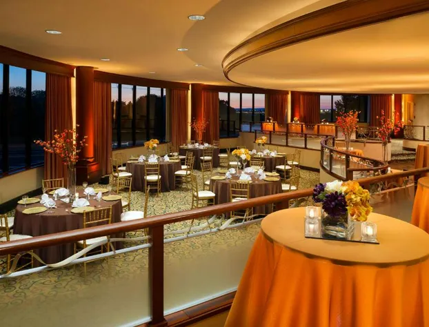 Hilton Washington Dulles Airport hotel detail image 1