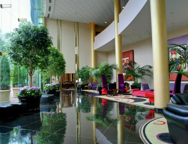 DoubleTree by Hilton Washington Dulles Airport hotel detail image 1