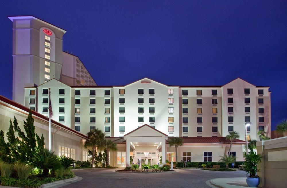 Hilton Pensacola Beach hotel hero