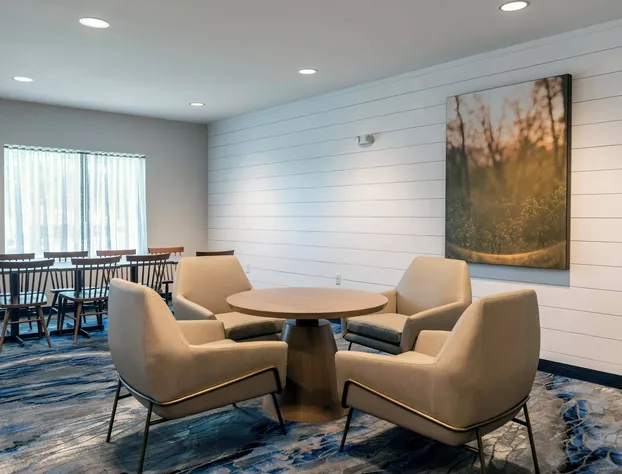 Fairfield Inn By Marriott Savannah Airport hotel detail image 3