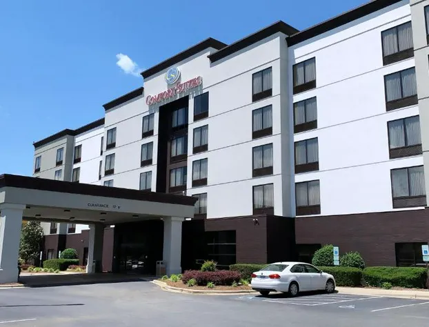 Comfort Suites Northlake hotel detail image 1