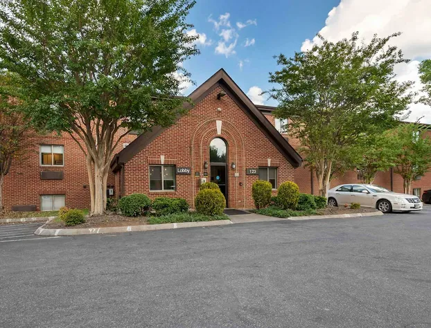 Extended Stay America Suites - Charlotte - University Place - E. McCullough Dr. hotel detail image 1