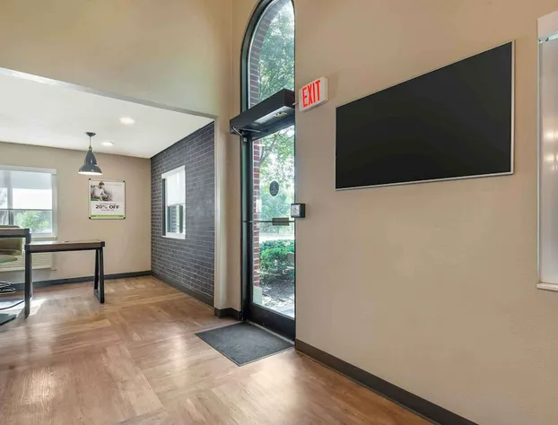 Extended Stay America Suites - Charlotte - University Place - E. McCullough Dr. hotel detail image 3