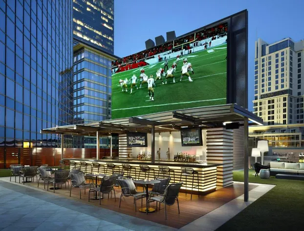 Omni Charlotte Hotel hotel detail image 2