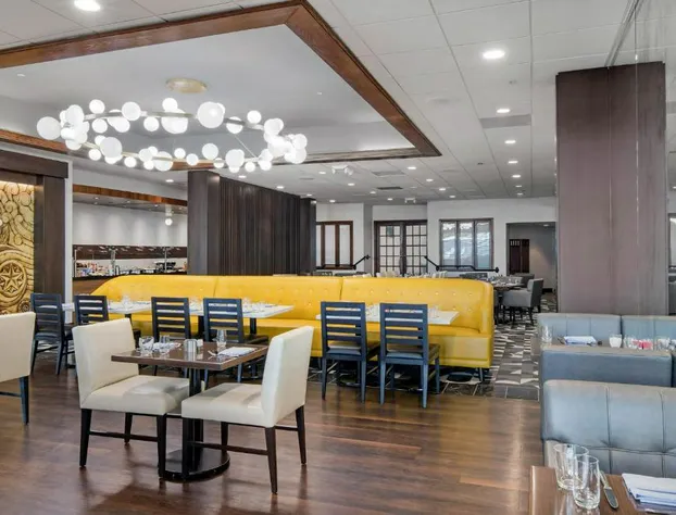 Omni Charlotte Hotel hotel detail image 2