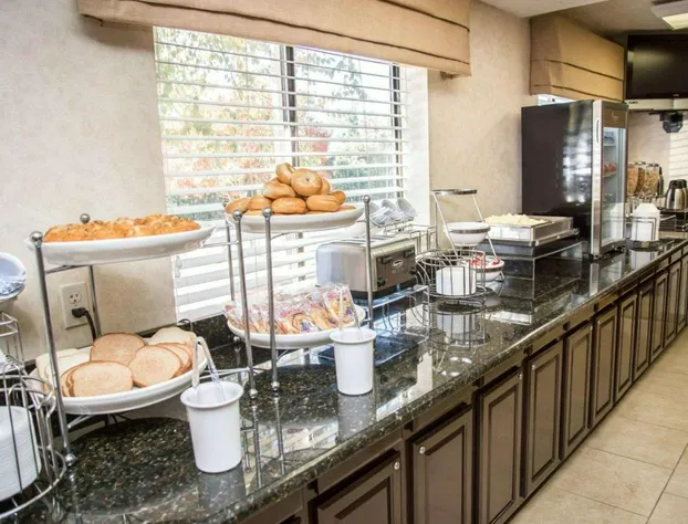 Sleep Inn University Place hotel detail image 2