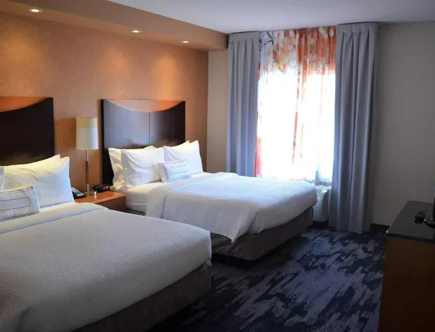 Fairfield Inn & Suites by Marriott Sault Ste. Marie hotel detail image 4