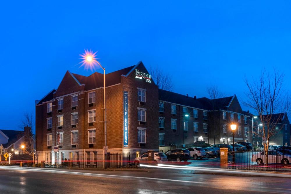 Fairfield Inn Kansas City Downtown/Union Hill by Marriott hotel hero